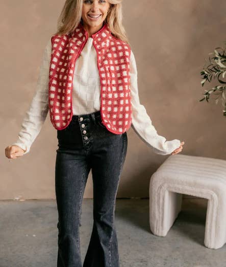 Versatile Contrast Checkered Sherpa Fleece Zip Vest