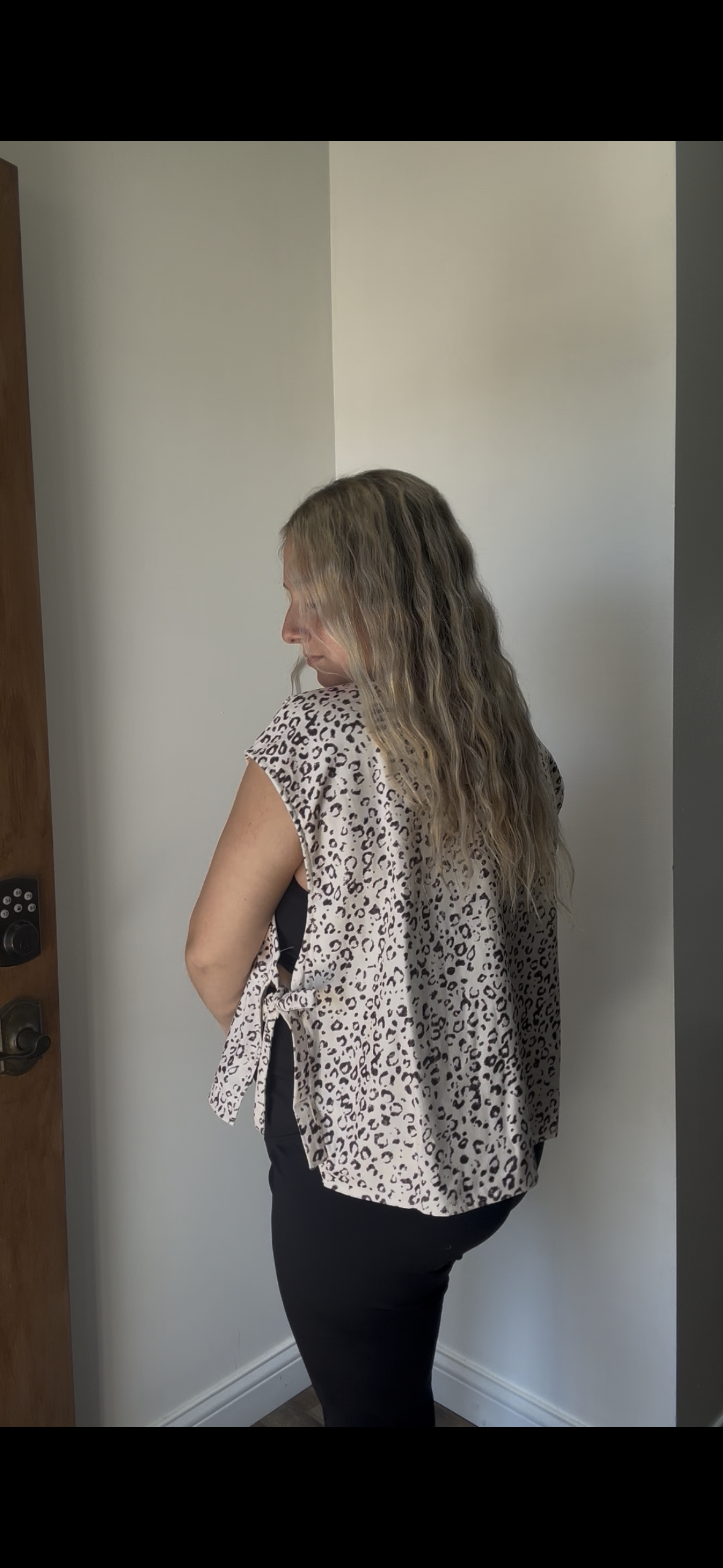 Leopard Print Knot Side Twill Vest