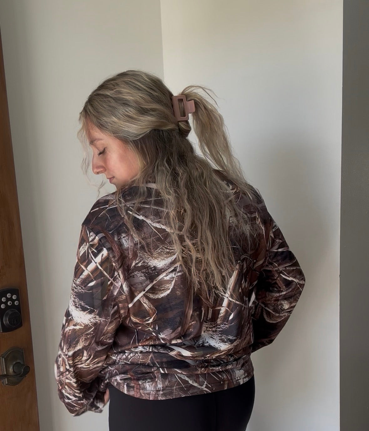 Western Half Zipper Camo Pullover
