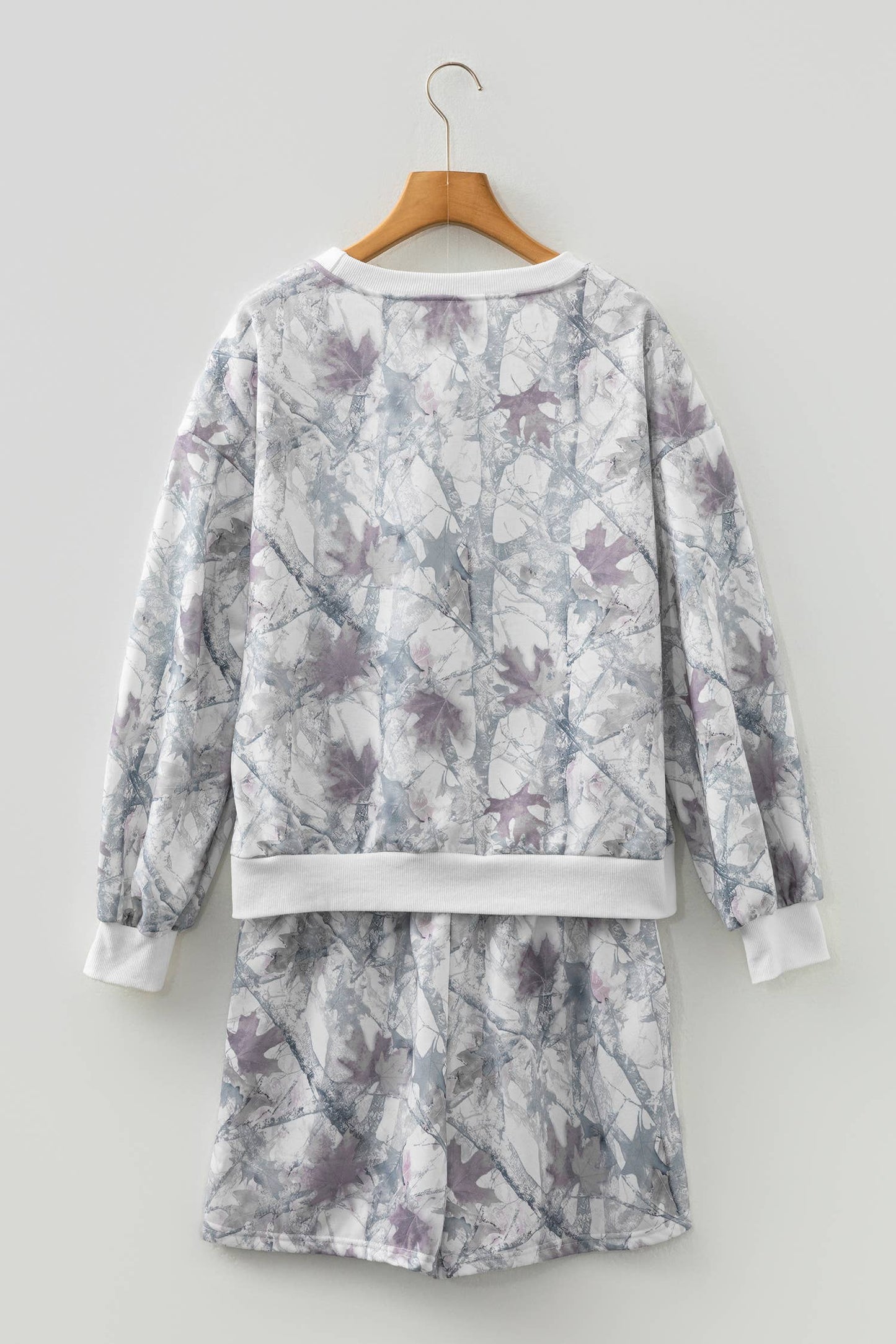 Camo Print Round Neck Drop Sleeve Shorts Set