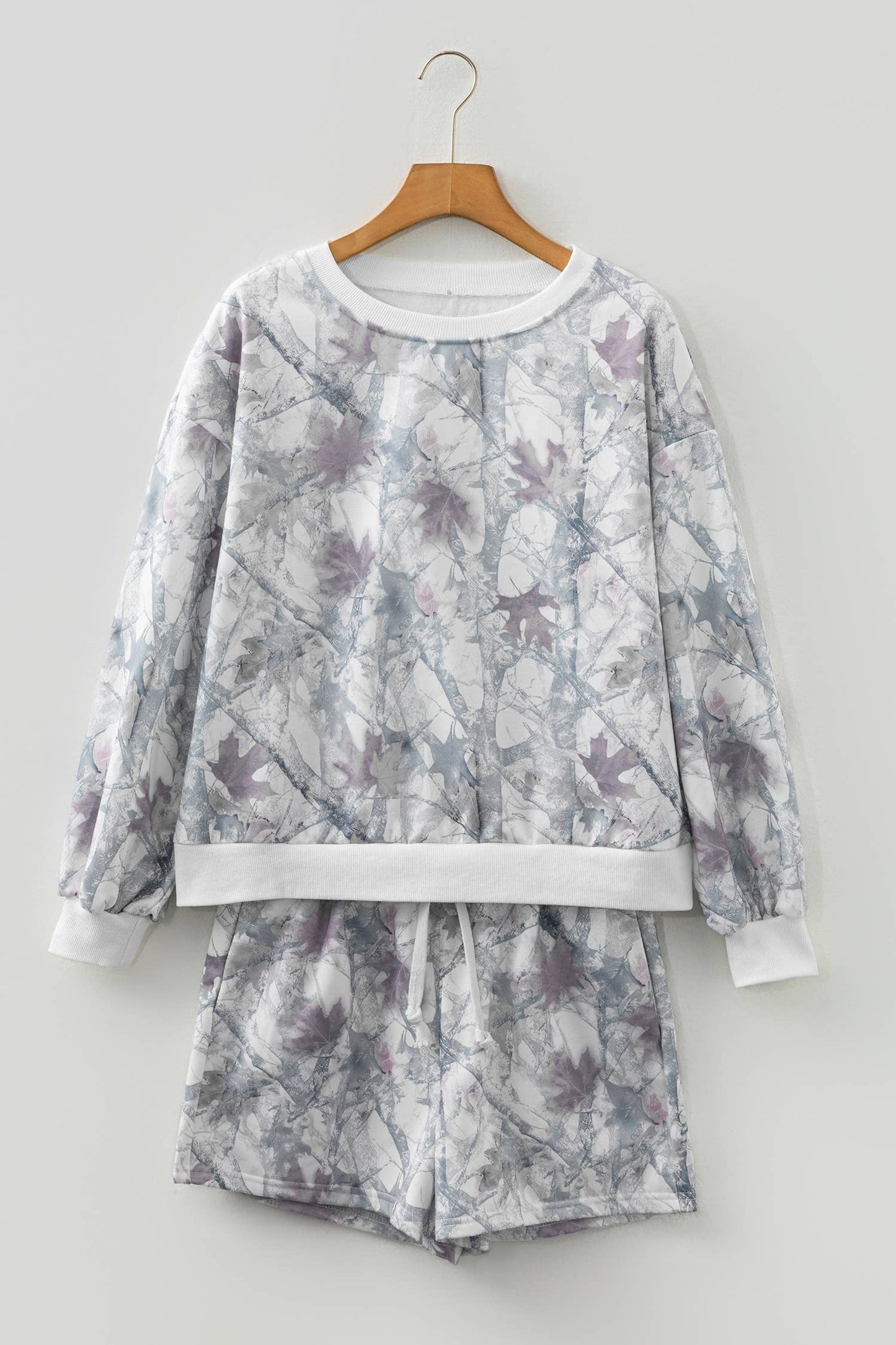 Camo Print Round Neck Drop Sleeve Shorts Set