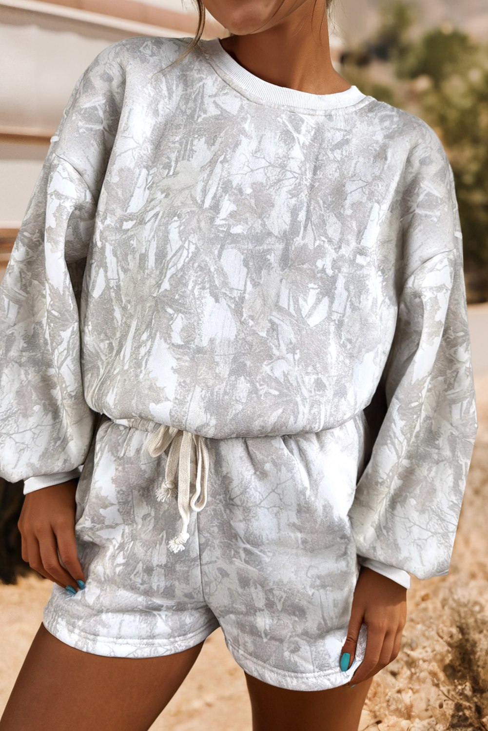 Camo Print Round Neck Drop Sleeve Shorts Set